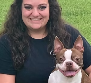 Dr. Lindsay Trahan Theriot, DVM